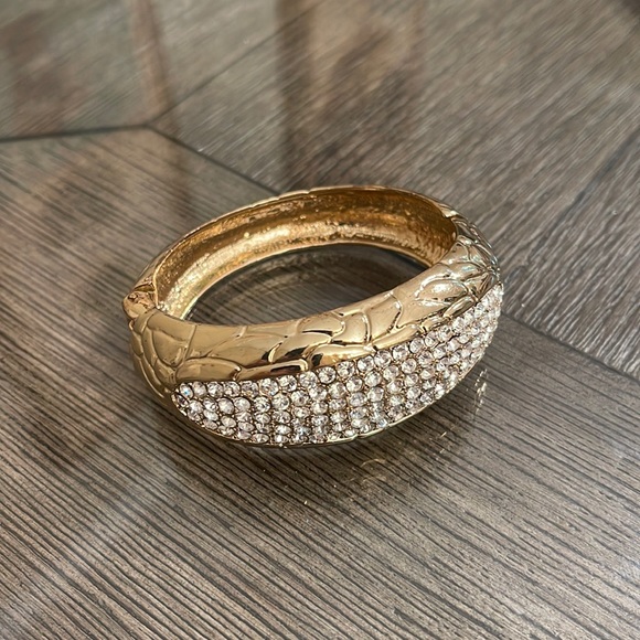 Vintage Jewelry - Vintage Gold-Tone Metal Rhinestone Clamper Bracelet